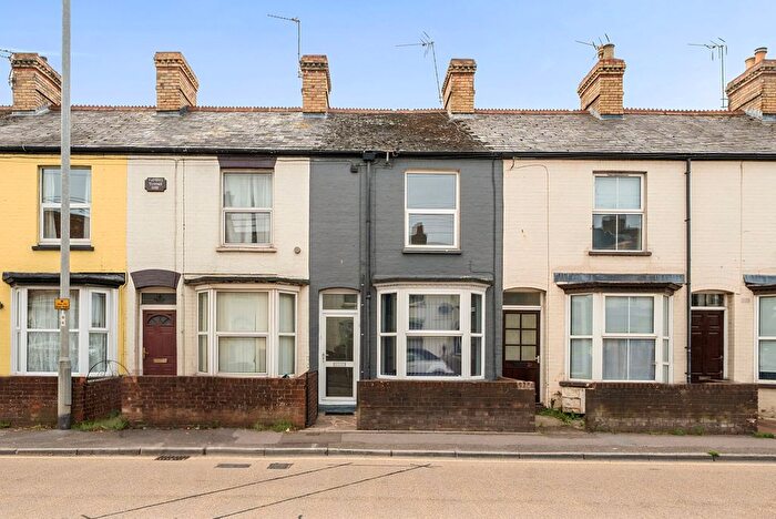 2 Bedroom Terraced House For Sale In Wellington New Road, Taunton, TA1