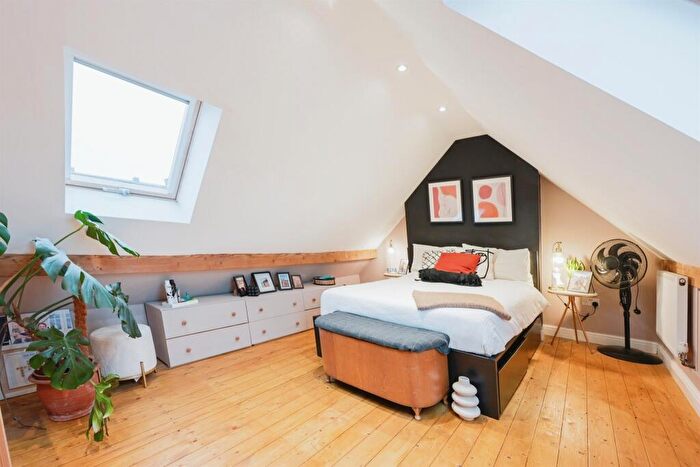 3 Bedroom End Of Terrace House For Sale In Lodge Avenue, Ashbourne, DE6