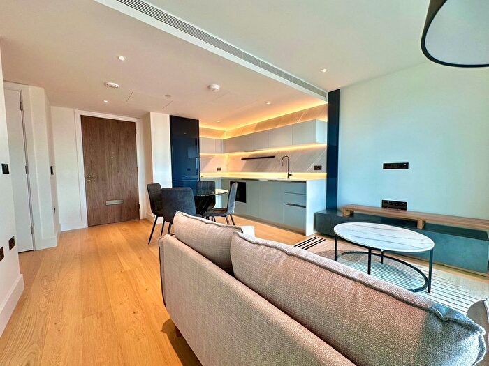 1 Bedroom Flat To Rent In Cascade Way, London, W12