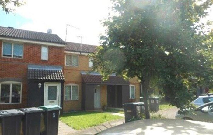 2 Bedroom House To Rent In London, , Haringey, N4