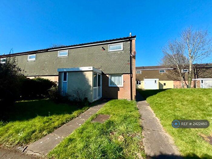 4 Bedroom End Of Terrace House To Rent In Medway, Tamworth, B77