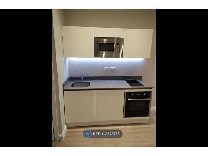 Studio To Rent In Homestead Road, Hertfordshire, WD3