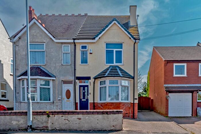 3 Bedroom Semi Detached House For Sale In Dartmouth Road, Cannock, WS11