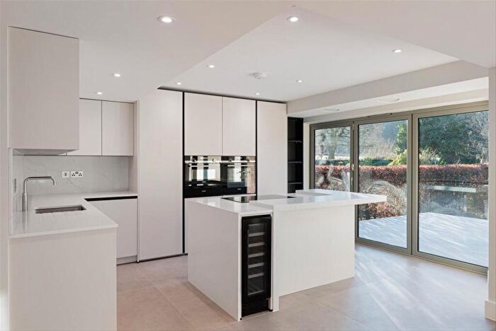 4 Bedroom Detached House To Rent In Ceylon Road, London, W14