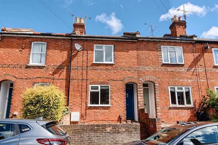 3 Bedroom Terraced House For Sale In Oxford Street, Caversham, Reading, RG4