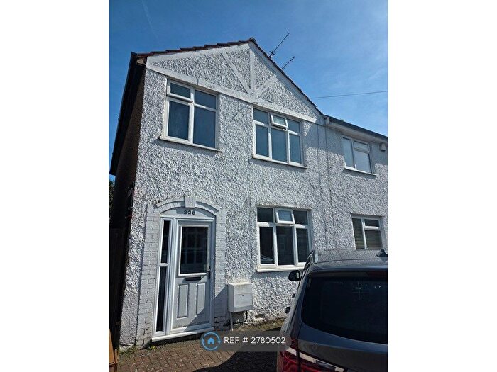 3 Bedroom End Terrace House To Rent In Brook St, Erith, DA8