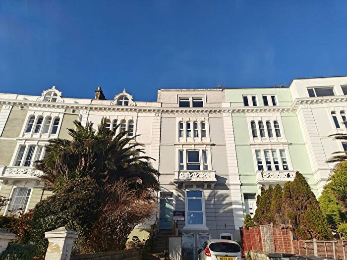 2 Bedroom Flat To Rent In Manilla Crescent, Weston-super-Mare, Somerset, BS23