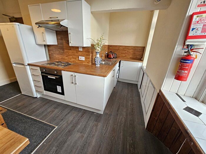 2 Bedroom Flat To Rent In Tl Scott Street, Dundee, DD2