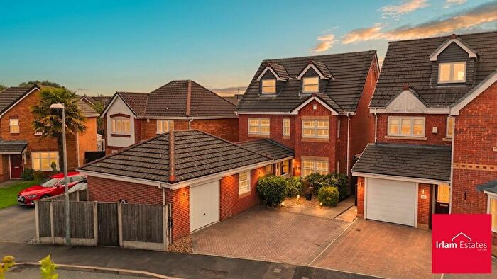5 Bedroom Detached House For Sale In Rixtonleys Drive, Irlam, M44
