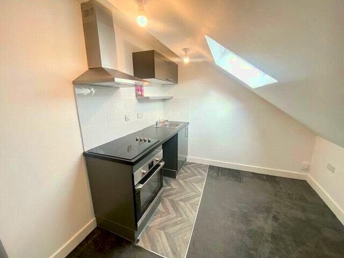 1 Bedroom Flat To Rent In Highfield Street, Earl Shilton, Leicester, Leicestershire, LE9