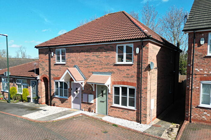 2 Bedroom End Of Terrace House For Sale In Saxonfields Drive, Stallingborough, Grimsby, DN41
