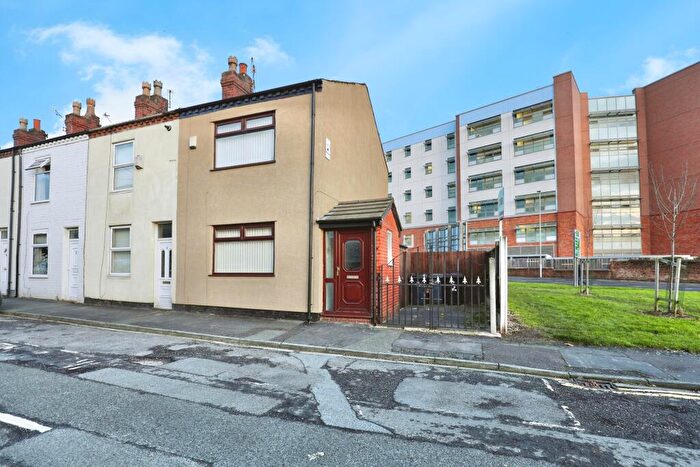 2 Bedroom End Of Terrace House For Sale In Cook Street, Prescot, L35