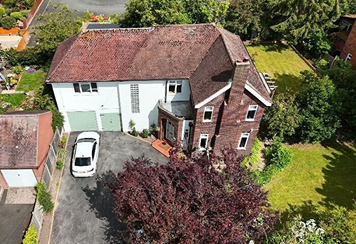 4 Bedroom Detached House For Sale In Crescent Road, Telford, Shropshire, TF1