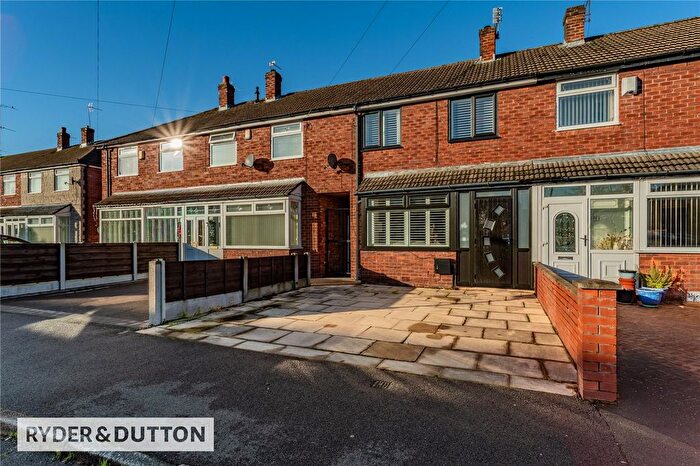 3 Bedroom Semi Detached House For Sale In Sherwood Avenue, Droylsden, Manchester, Greater Manchester, M43