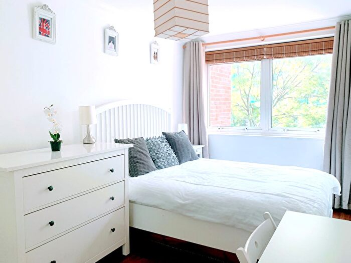 2 Bedroom Flat To Rent In Fitzroy Street, Fitzrovia, T, W1