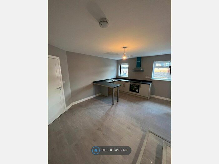 Studio To Rent In Cyprus Road, Leicester, LE2