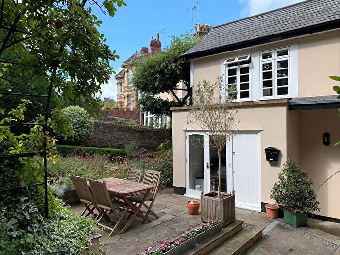 1 Bedroom Flat To Rent In Cotham Park, Cotham, Bristol, BS6