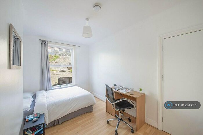 6 Bedroom Terraced House To Rent In Milner Road, Brighton, BN2