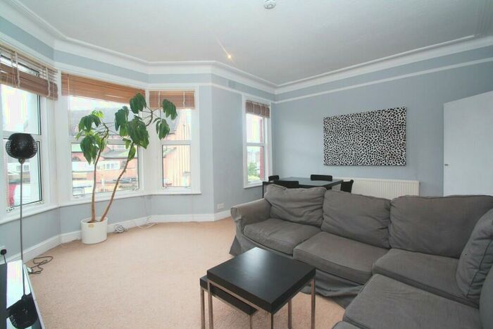 2 Bedroom Apartment To Rent In All Souls Avenue, Kensal Rise, NW10