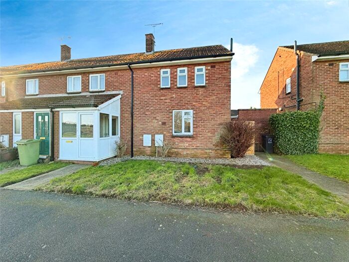 3 Bedroom End Of Terrace House For Sale In Bettesworth Road, Hemswell Cliff, Gainsborough, Lincolnshire, DN21