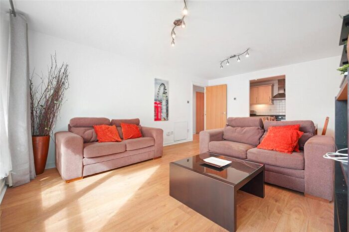 2 Bedroom Apartment To Rent In Limehouse Basin, E14