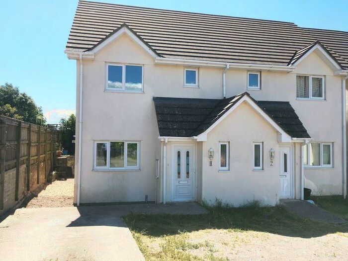 3 Bedroom Semi-Detached House To Rent In Richina Drive, North Tawton, EX20