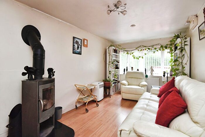 4 Bedroom Detached House For Sale In Station Road, Keele, Newcastle-Under-Lyme, ST5