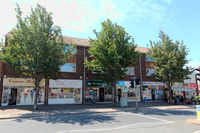 2 Bedroom Maisonette To Rent In Aldsworth Close, Drayton, Portsmouth, PO6