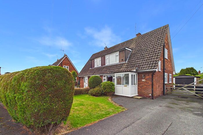 3 Bedroom Semi-Detached House For Sale In Marlow Avenue, Chester, CH2