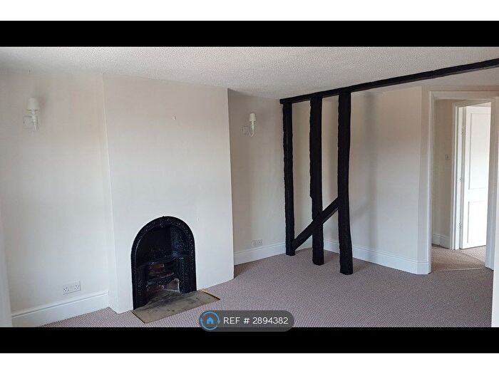 1 Bedroom Flat To Rent In Middleborough, Colchester, CO1