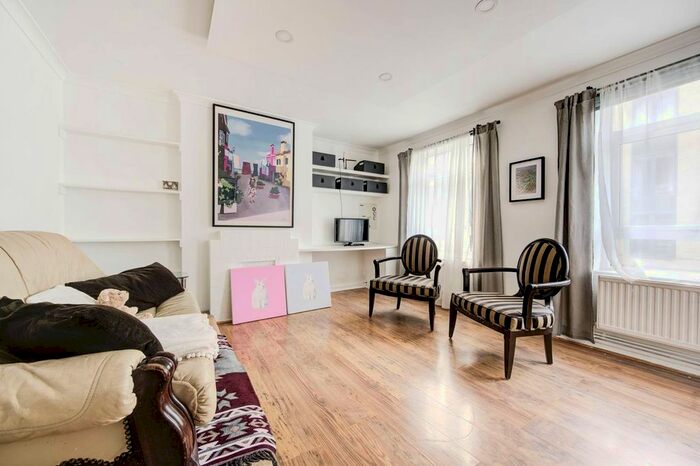 2 Bedroom Flat To Rent In Wyfold Road, Munster Village, London, SW6