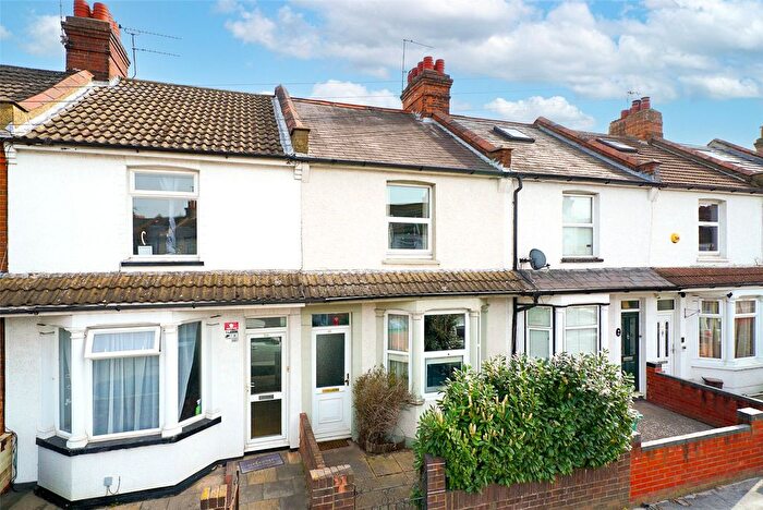 2 Bedroom Terraced House For Sale In Queens Avenue, Watford, Hertfordshire, WD18