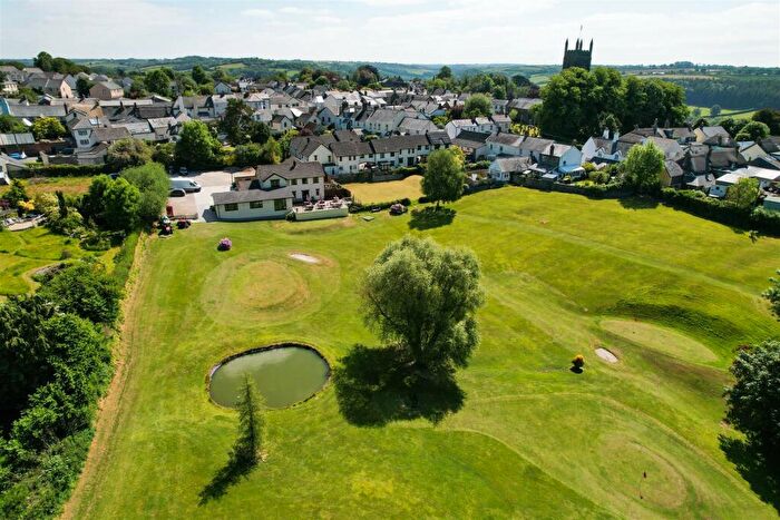 4 Bedroom House For Sale In Chulmleigh, EX18