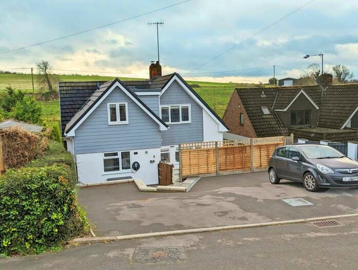 4 Bedroom Detached House For Sale In Portman Road, Pimperne, Blandford Forum, DT11