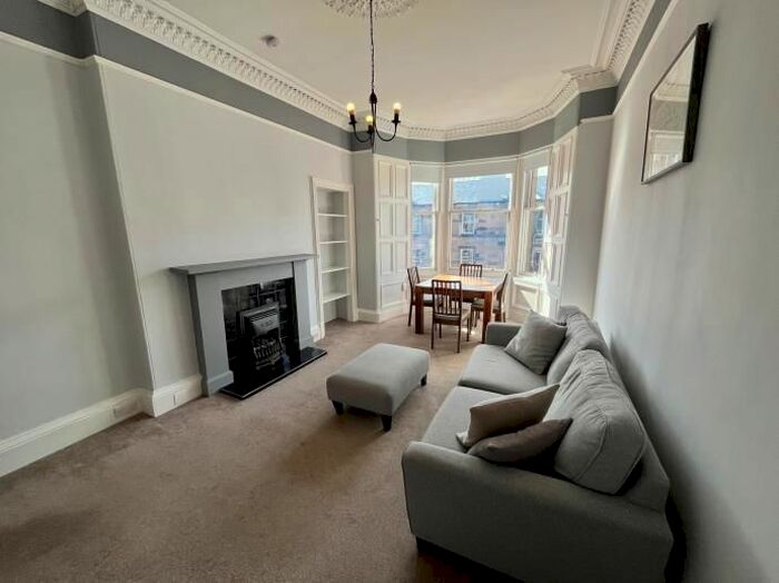 2 Bedroom Flat To Rent In Brunton Terrace, Edinburgh, EH7