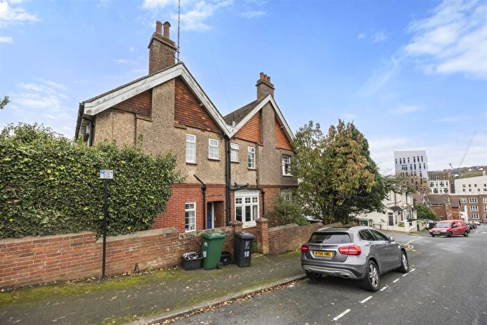 6 Bedroom House To Rent In Natal Road, Brighton, BN2
