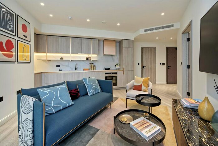 1 Bedroom Property To Rent In Aspen, Marsh Wall, E14