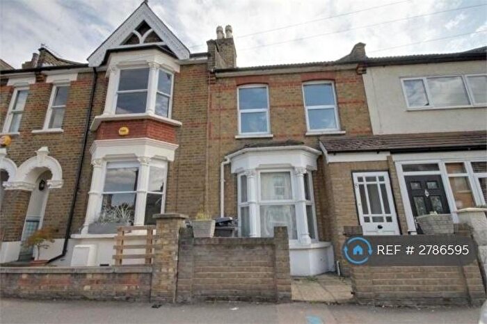 3 Bedroom Terraced House To Rent In The Links, London, E17