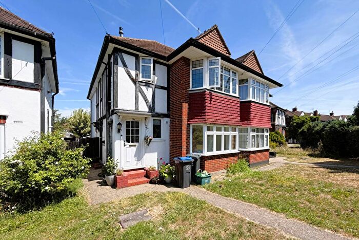 2 Bedroom Maisonette To Rent In Tudor Drive, Morden, SM4