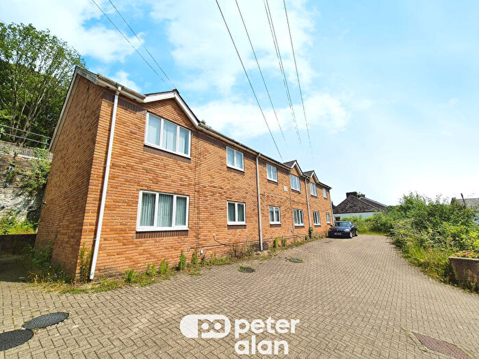 1 Bedroom Flat To Rent In St Mary Street, Risca, Newport, NP11