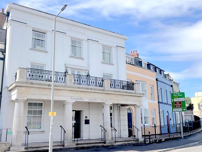 2 Bedroom Flat For Sale In North Quay, Weymouth, DT4