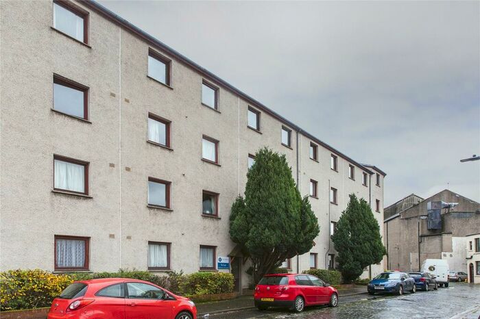 2 Bedroom Flat To Rent In Murieston Lane, Gorgie, Edinburgh, EH11