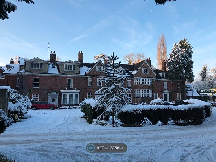 1 Bedroom Studio To Rent In Malling Place, West Malling, ME19