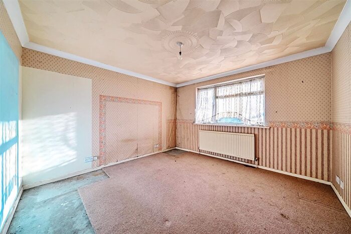 2 Bedroom Bungalow For Sale In Horton Heath, Horton, Wimborne, BH21