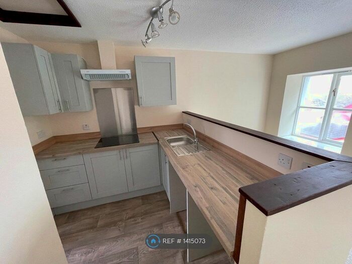 1 Bedroom Flat To Rent In Mill House, Penryn, TR10