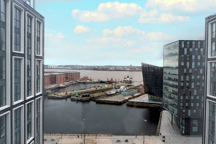 2 Bedroom Apartment To Rent In Strand Street Liverpool, L1