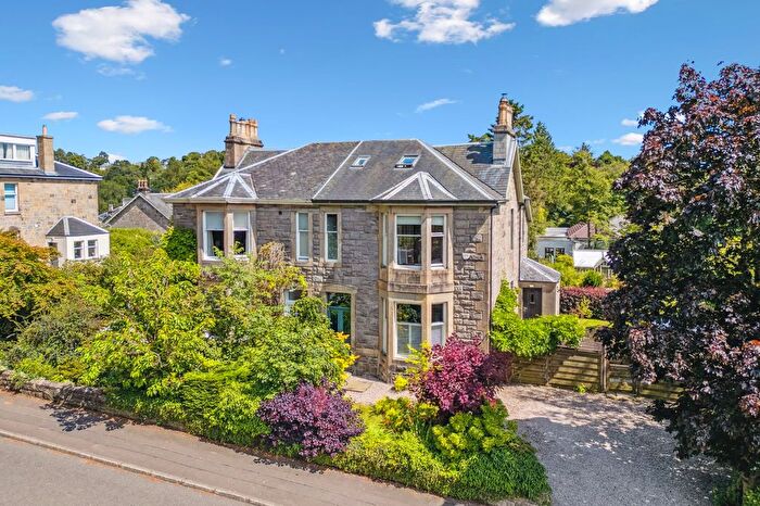 4 Bedroom Semi-Detached House For Sale In Mugdock Road, Milngavie, G62