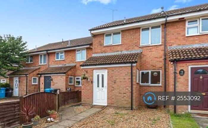 3 Bedroom Semi Detached House To Rent In Aspen Gardens, Poole, BH12