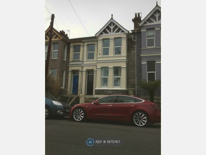 2 Bedroom Flat To Rent In Bernice Terrace, Plymouth, PL4