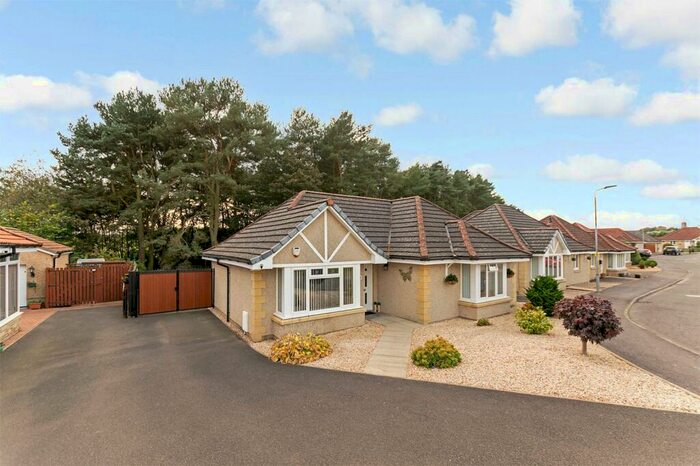3 Bedroom Bungalow For Sale In Laird's Drive, Clackmannan, Clackmannanshire, FK10